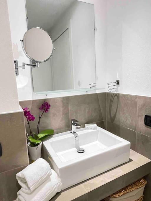 Apartamento Lakeside View Colico Exterior foto